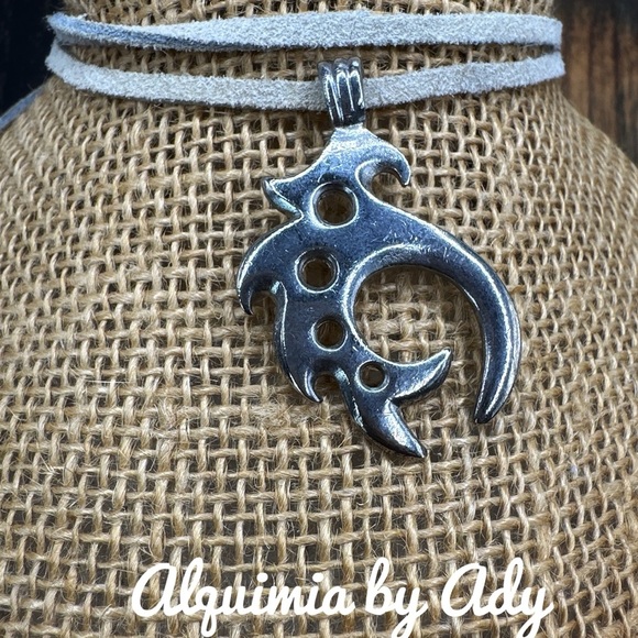 Big silver pendant leather rope statement necklace - Picture 1 of 1